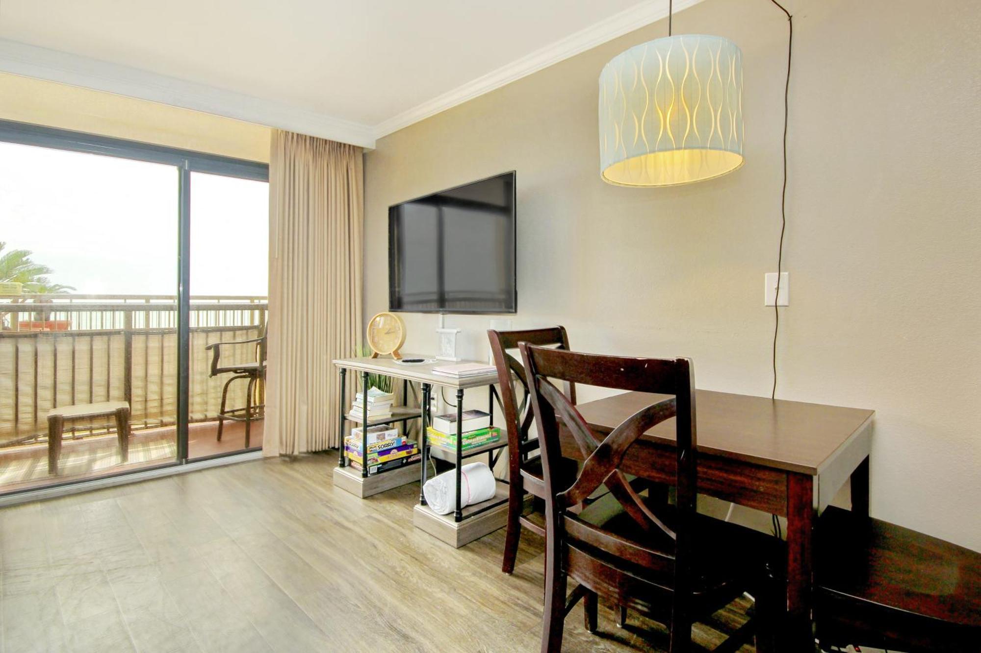 Caravelle Resort Condos 미를 비치 객실 사진